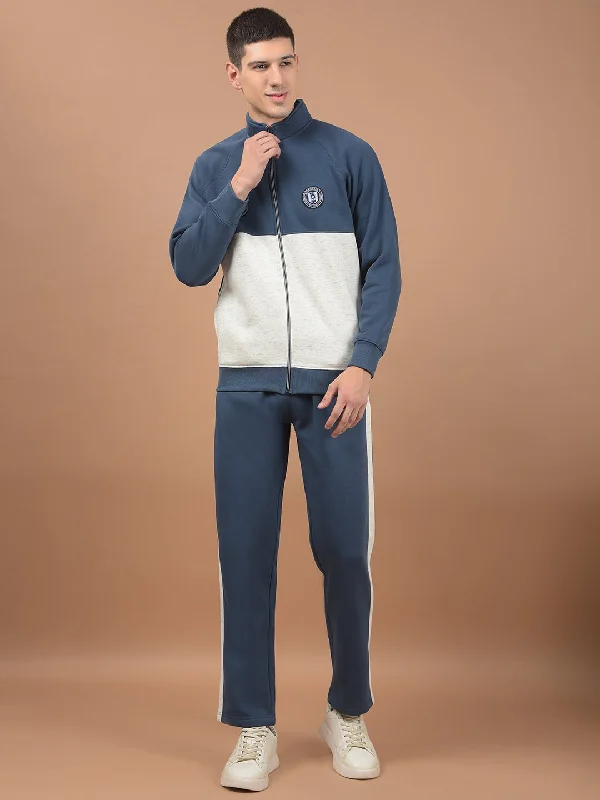 Innovative Design Men Airforce Solid Mock Collar Regular Fit Winter Wear Track Suit for Men